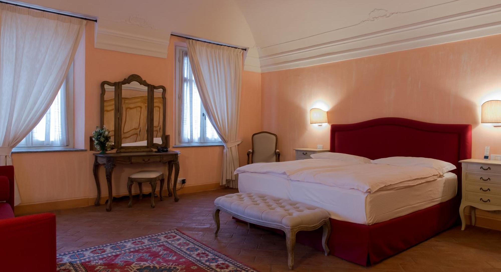 Villa Morneto Vignale Monferrato Luaran gambar